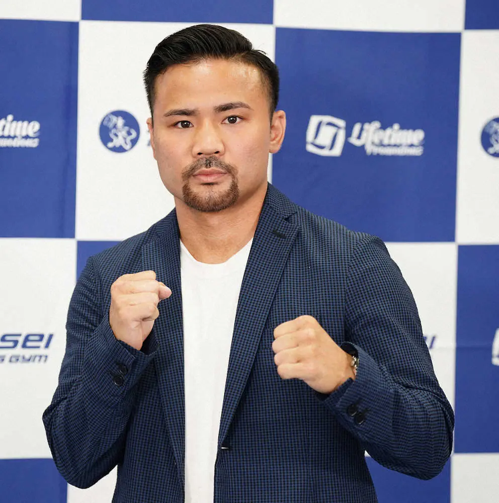 ＜堤駿斗会見＞再起戦が決まった比嘉（撮影・島崎忠彦）