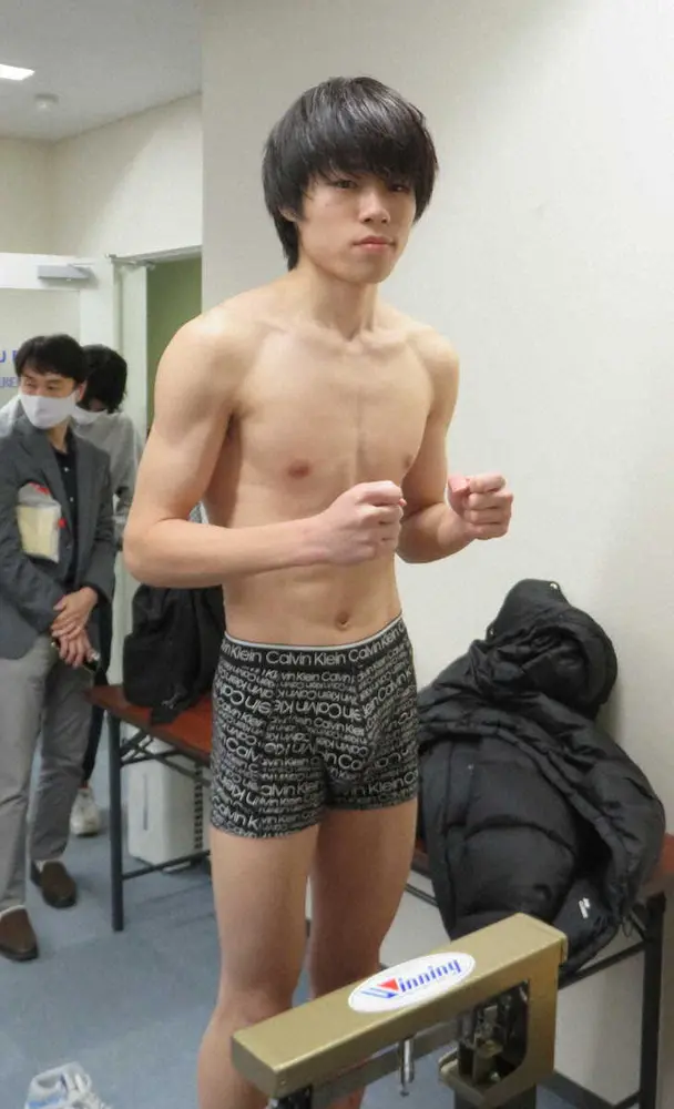 デビュー戦に臨む菊池音央