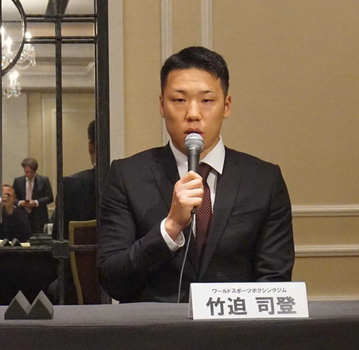 国本との再戦へ意気込みを語る竹迫司登