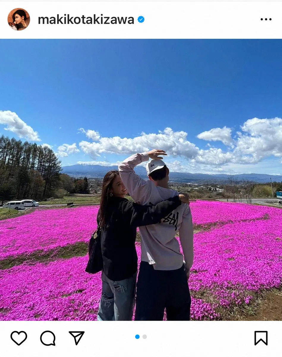 滝沢眞規子公式インスタグラム（makikotakizawa）から