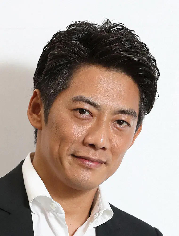 俳優の反町隆史