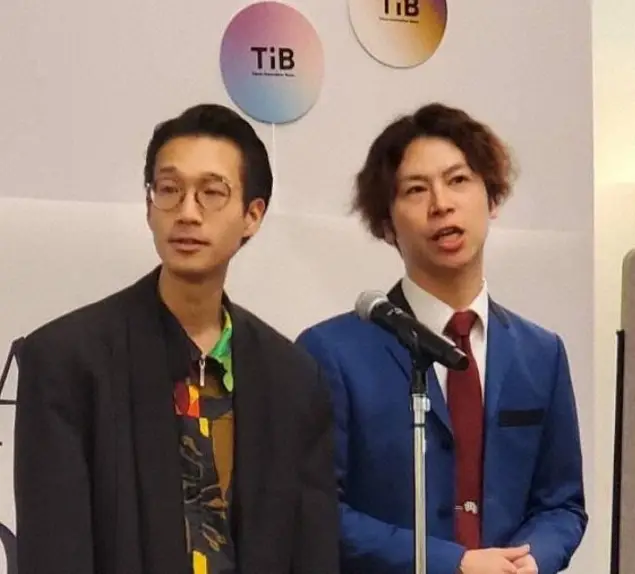 解散を発表した「ミーナ」の喜助（左）とATSUSHI（X＠guruguru_ats76から）