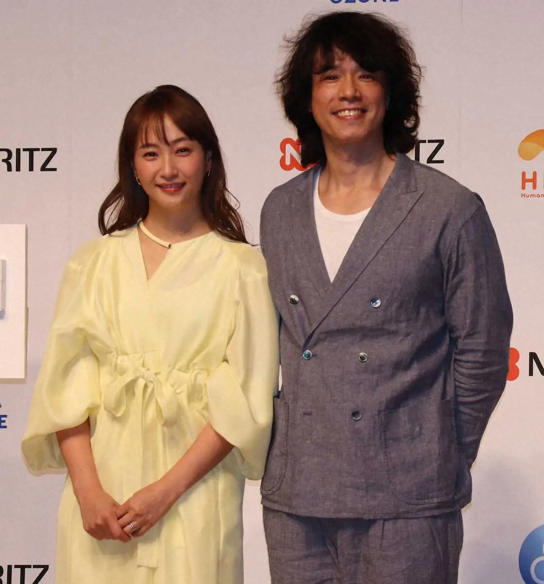 藤本美貴（左）、庄司智春