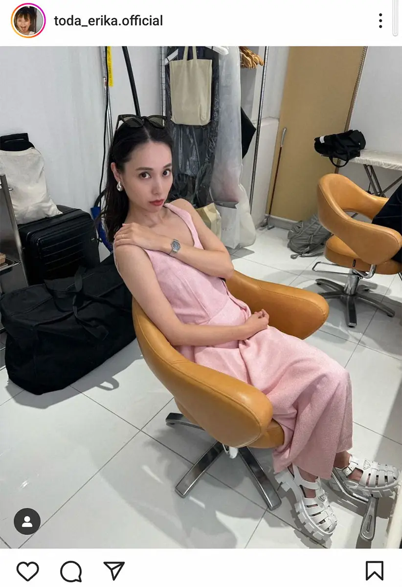 戸田恵梨香公式インスタグラム(@toda_erika.official)から