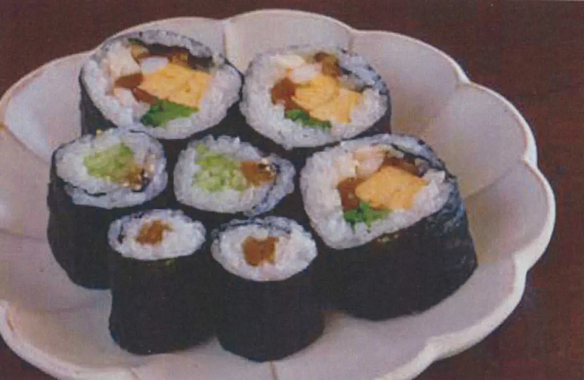 中太巻き、かんぴょう巻き、梅きゅう巻き(「高倉健の愛した食卓」より)　