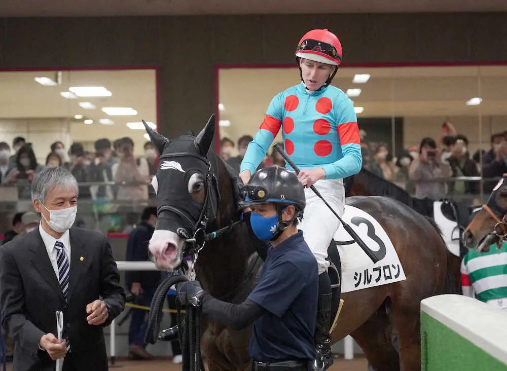 ＜東京競馬7R＞シルブロンでレースを制したレーンは短期免許で来日後、今年初勝利を挙げた（撮影・郡司　修）