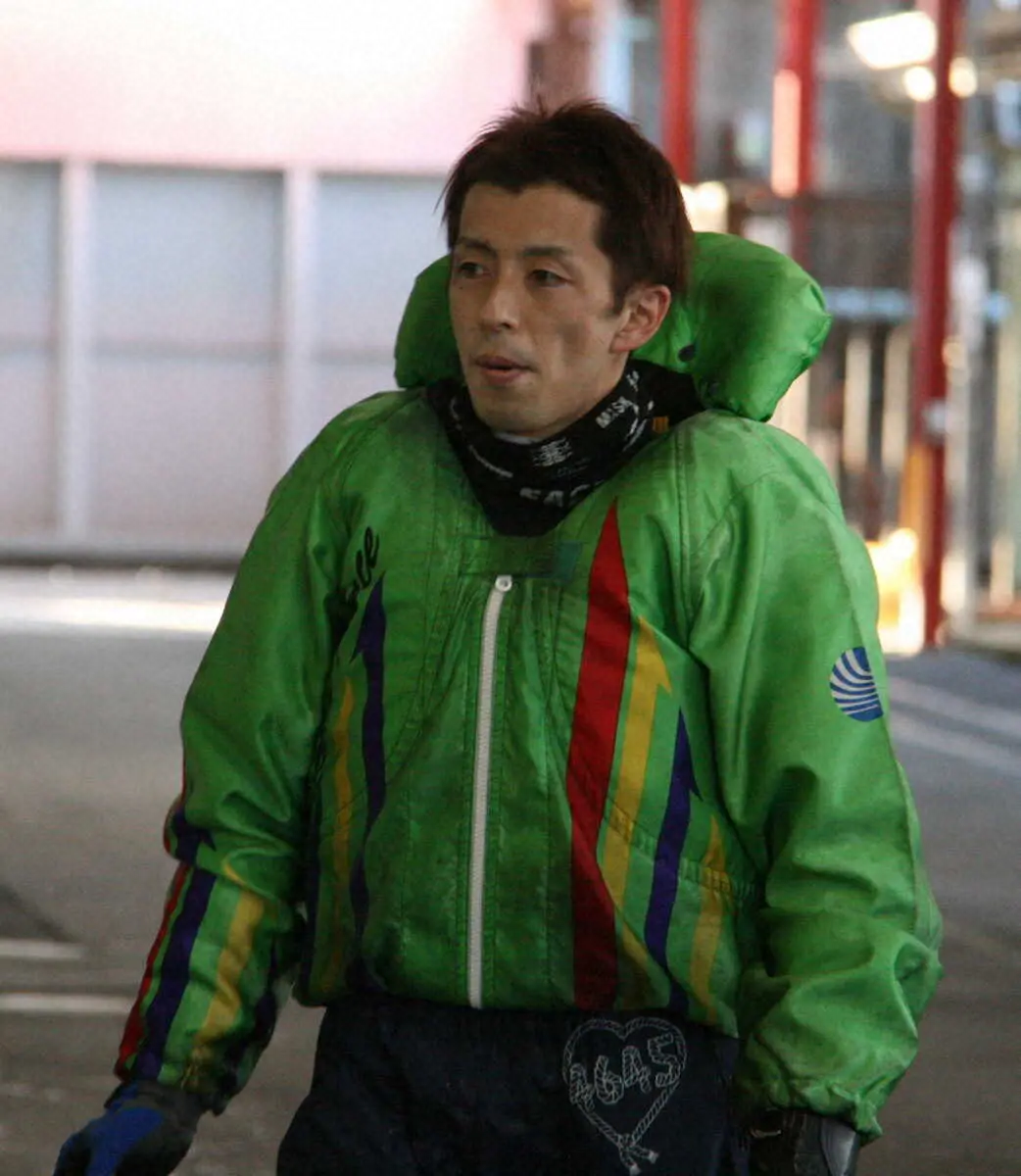 上村純一