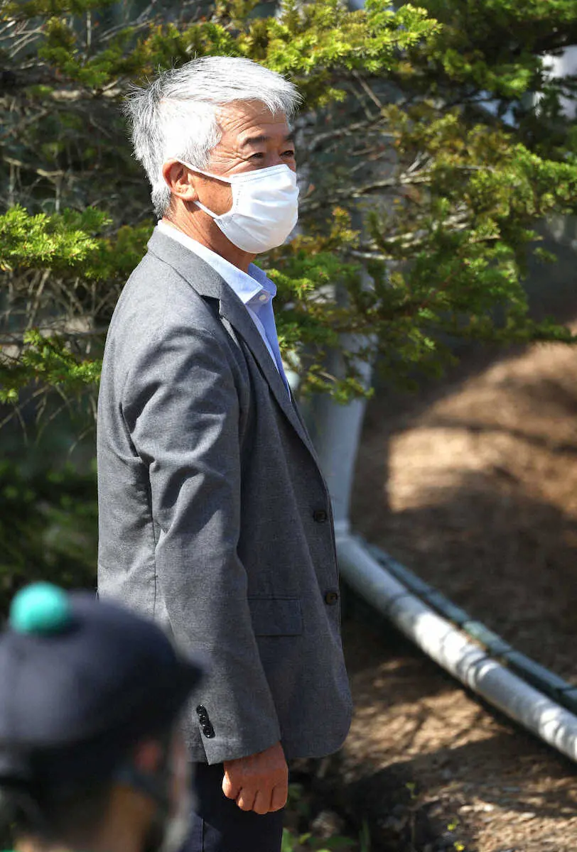 栗東トレセンを訪れた藤沢和雄元調教師