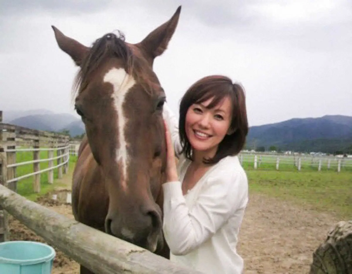 人も馬も、女心は難解。大好きなオースミナナも、難しい女の子だった（09年、北海道で）