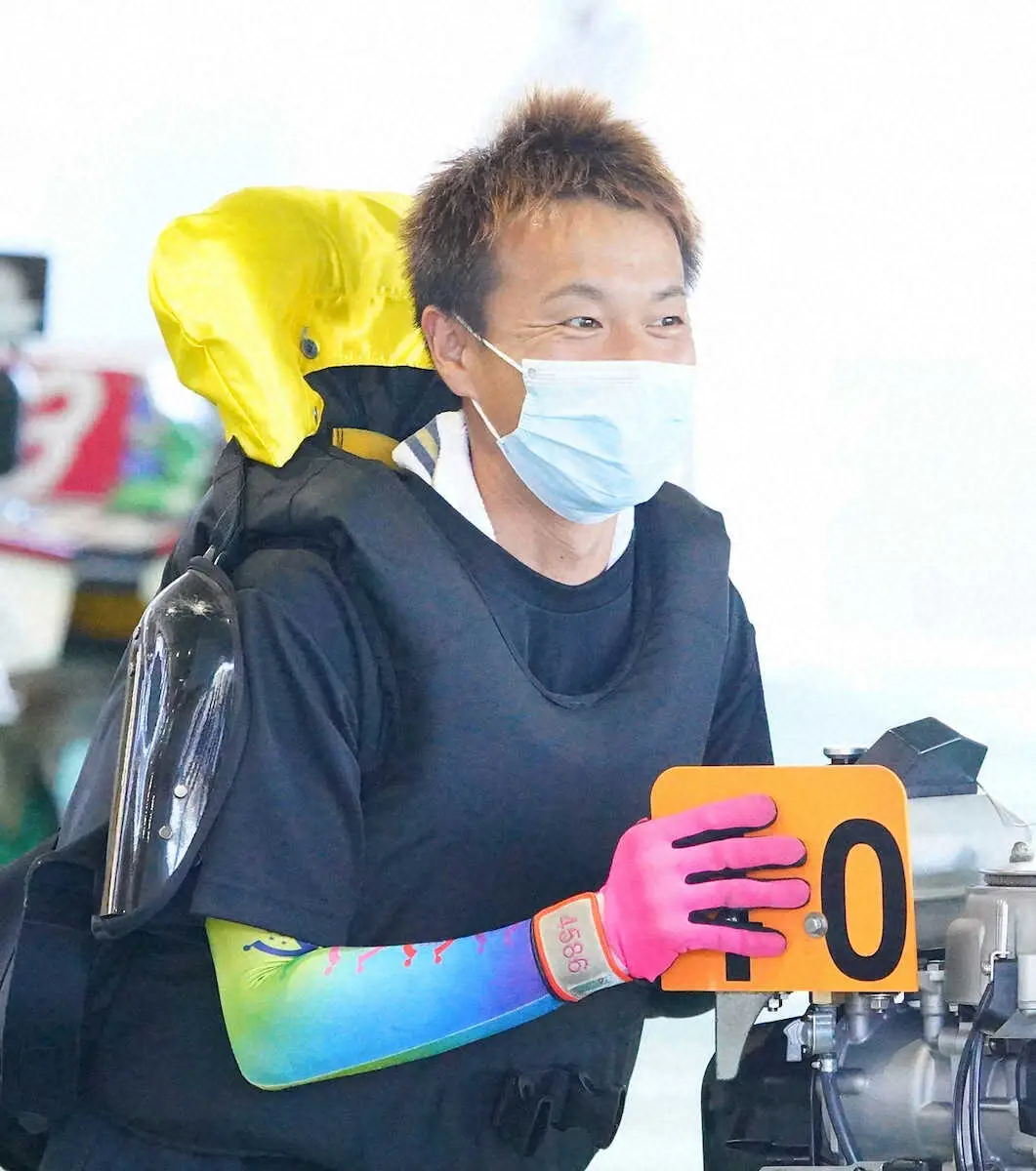 勝率、2連対率ともトップの40号機を引き当てた磯部誠