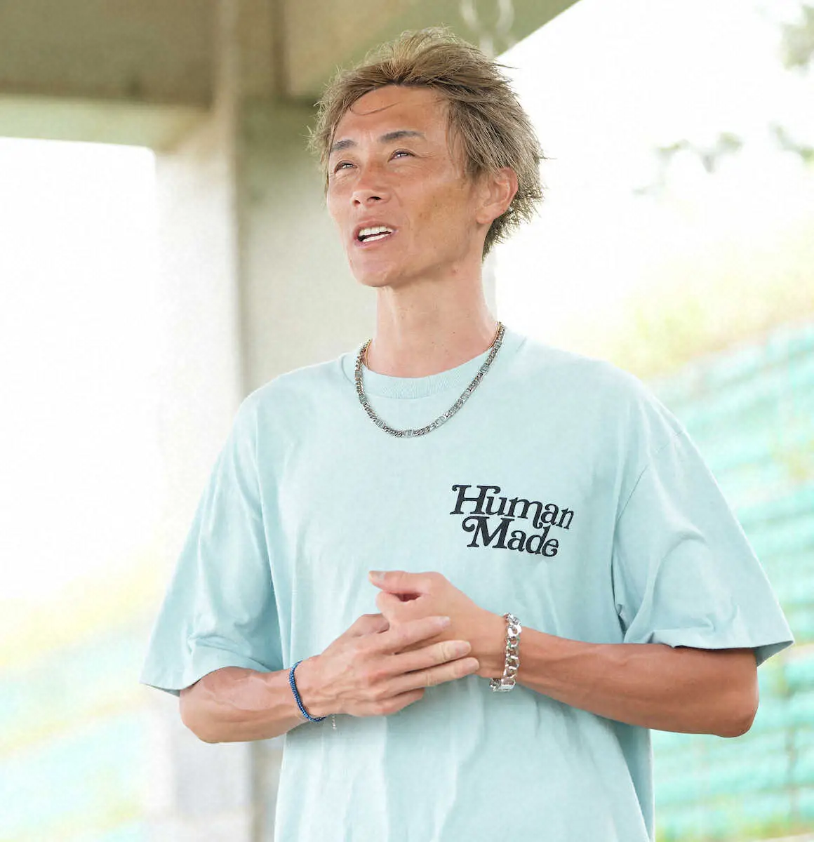 趣味のサーフィンやボートレースについて話す峰竜太
