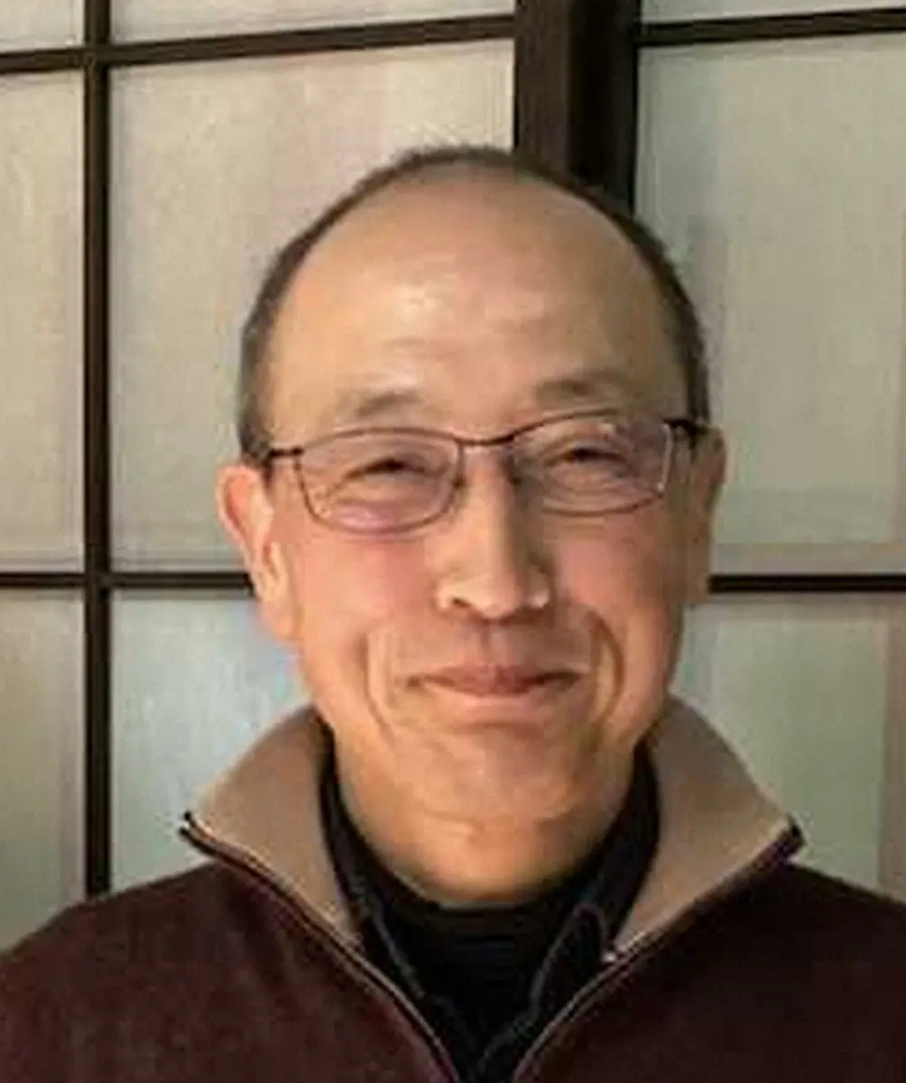 角居勝彦氏