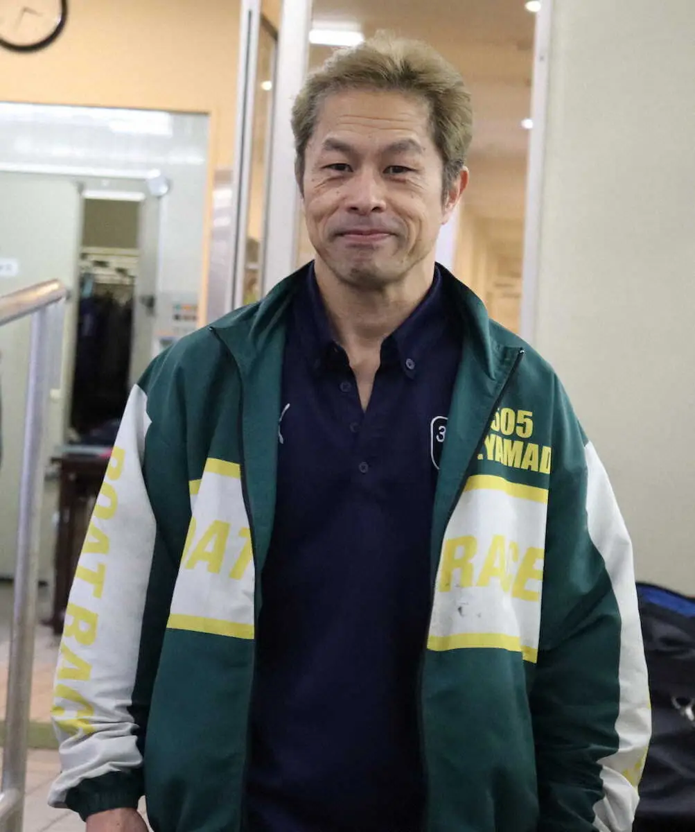 準優10Rで捲り差しを決め、優勝戦の3号艇を手に入れた山田竜一
