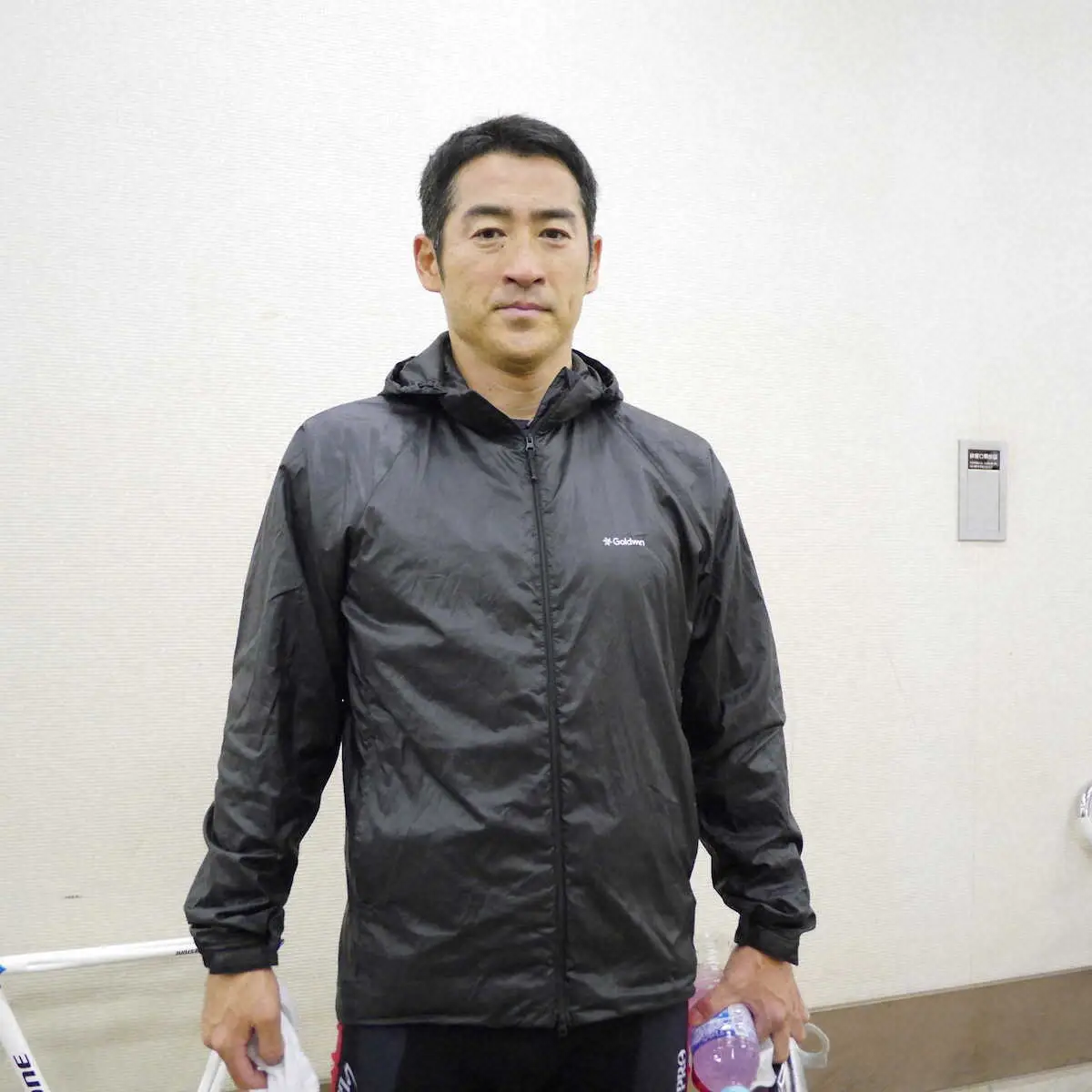 今年初勝利に安どの表情を見せた成田和也