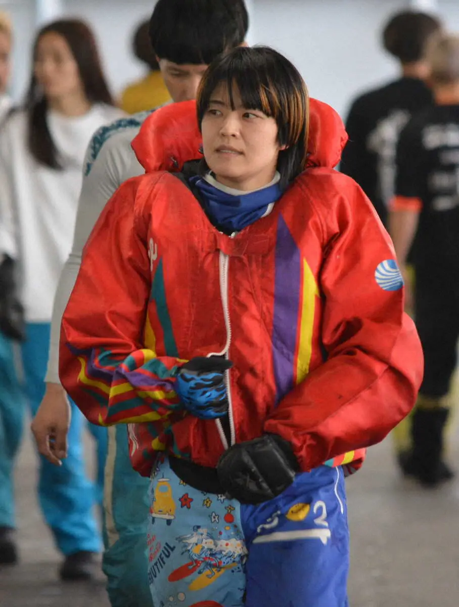 3日目1Rで勝利し、日またぎ連勝を飾った遠藤エミ