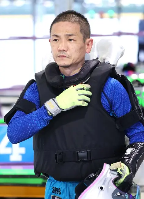 平田忠則が衰え知らずのさばきで博多水面Ⅴ狙う