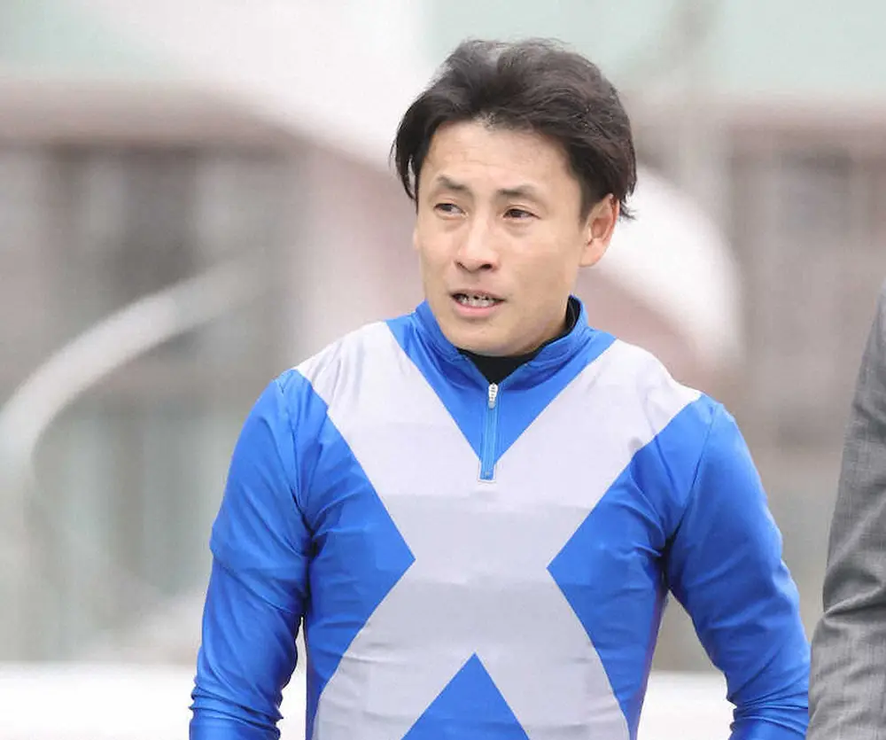 吉田隼人