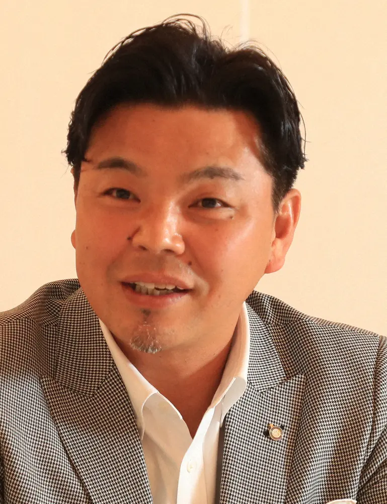 城彰二氏