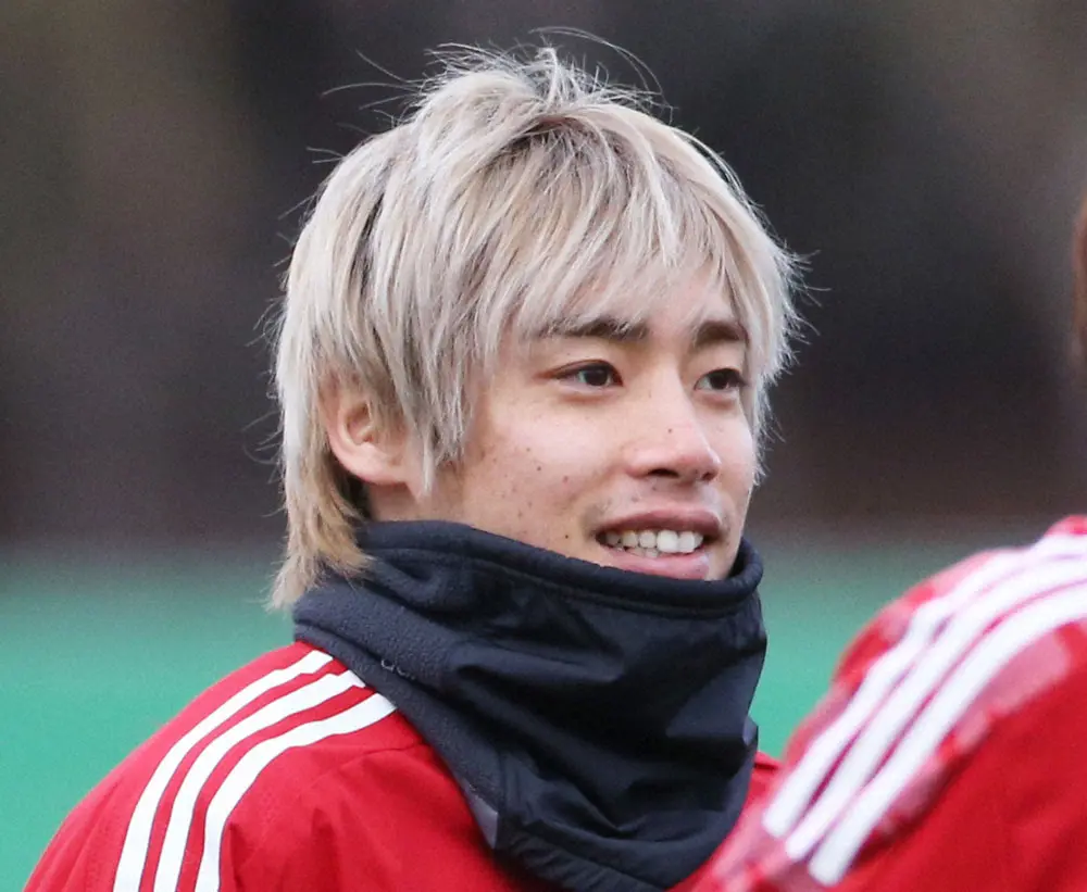 伊東純也